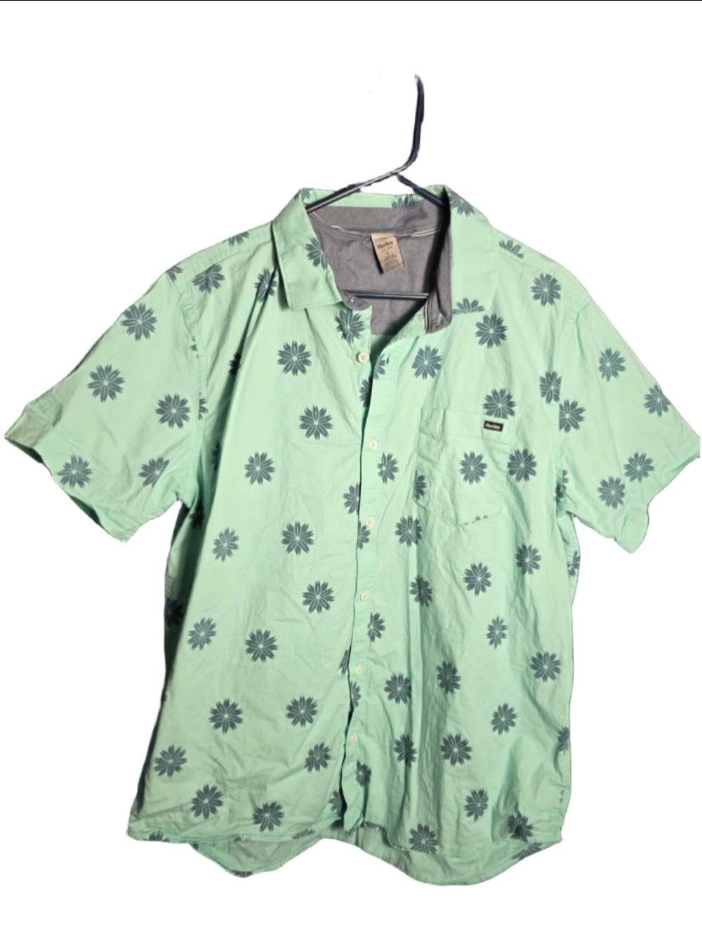 Men's Hurley Casual Button Down Shirt Size L teal Green Floral Hawaiian surf